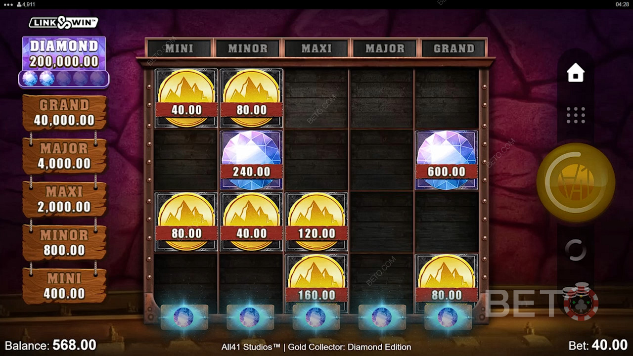 Fill a whole reel with Coins and Diamonds to snag one of five Jackpot Prizes